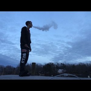 Meet your Posher, Collin